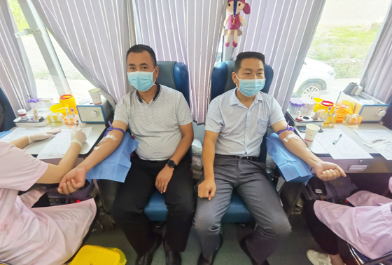 旬陽縣紅軍鎮(zhèn)開展“學(xué)黨史、辦實事”愛心獻(xiàn)血 活動